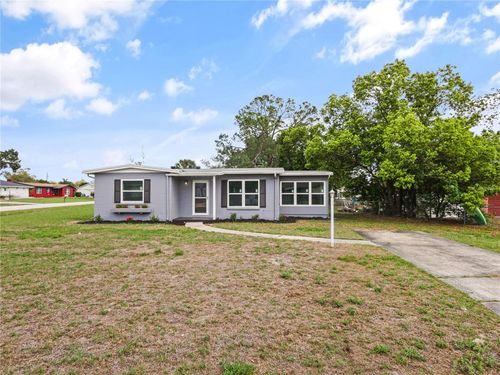 1117 W Embassy Dr, Deltona, FL, 32725-6331 | Card Image