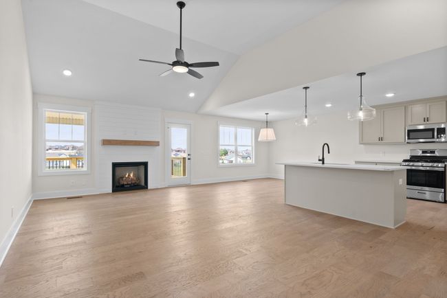 1569 Collins View Way, House other with 3 bedrooms, 2 bathrooms and 2 parking in Clarksville TN | Image 7