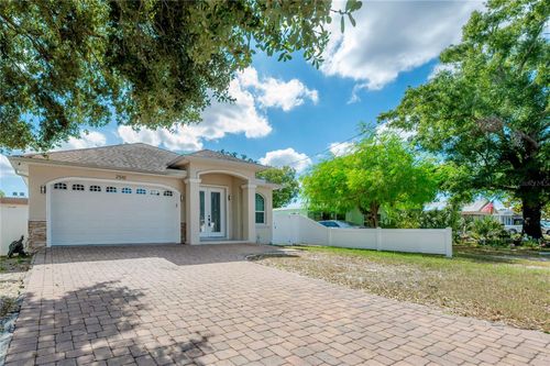 2510 W South Ave, TAMPA, FL, 33614-6830 | Card Image