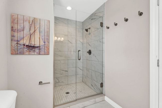 2512 E Maple Rd, House other with 4 bedrooms, 3 bathrooms and null parking in Troy MI | Image 21