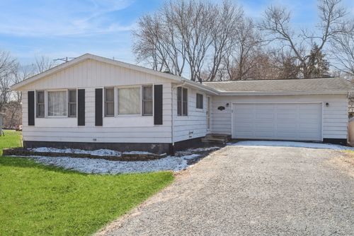 4519 Prairie Ave, McHenry, IL, 60050-3757 | Card Image