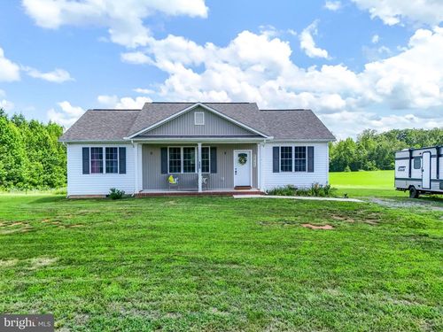 188 Bella Woods Dr, BUMPASS, VA, 23024-4440 | Card Image