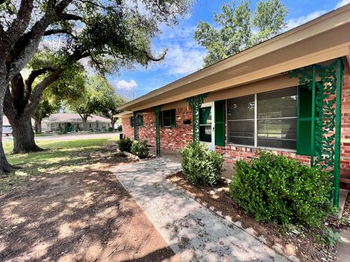 606 N Overlook Dr, Kerens, TX, 75144-2214 | Card Image