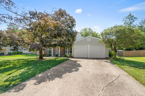 3281 Greenwich Dr, Fairfield, OH, 45014-5320 | Card Image