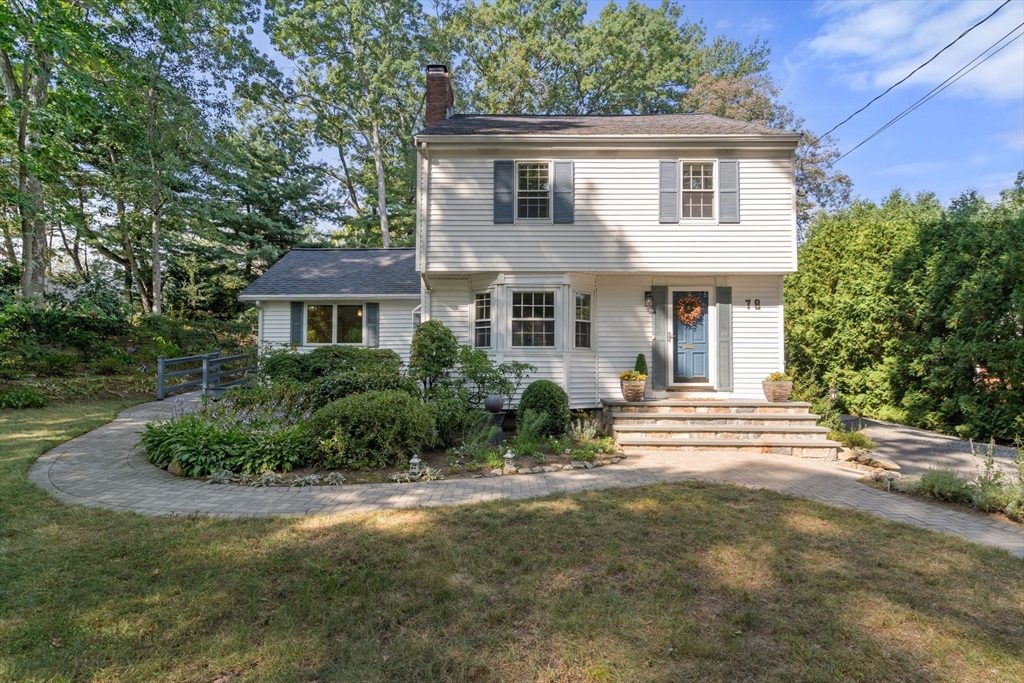 Oaks Rd, Framingham, MA 01702