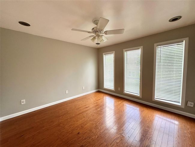 APT-205 - 4023 N Hall St, Condo with 2 bedrooms, 2 bathrooms and null parking in Dallas TX | Image 8