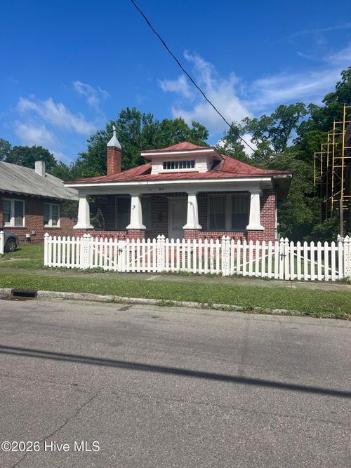 314 N Harvey St, Washington, NC, 27889-5030 | Card Image
