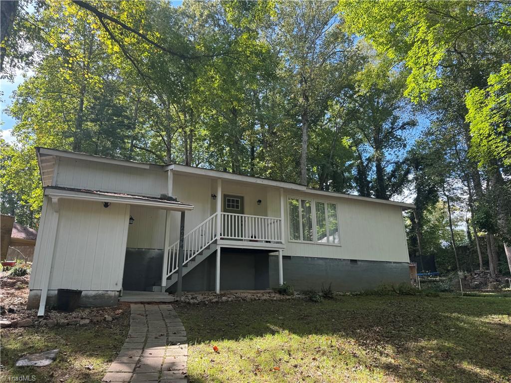 Hopewood Ln, Winston Salem, NC 27103