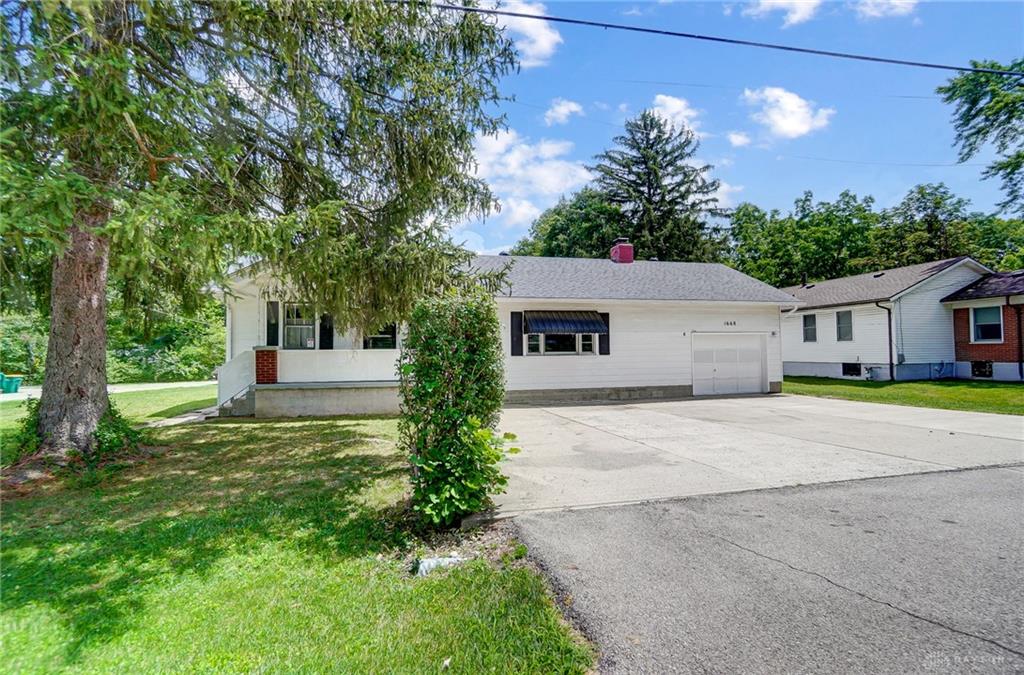 Central Dr, Beavercreek, OH 45432