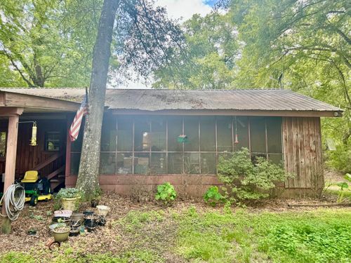 87 Russell Rd, Moselle, MS, 39459-9697 | Card Image