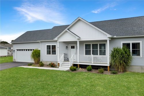 6 Boiling Spring Ave, Westerly, RI, 02891-3110 | Card Image