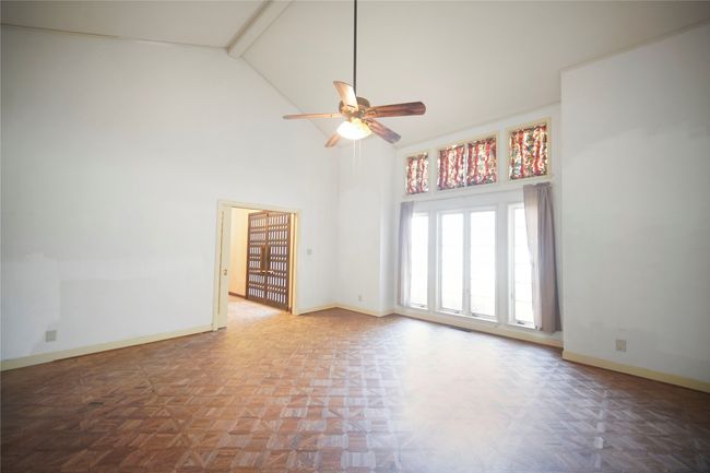 108 E Thompson St, House other with 2 bedrooms, 4 bathrooms and null parking in Jacksboro TX | Image 15