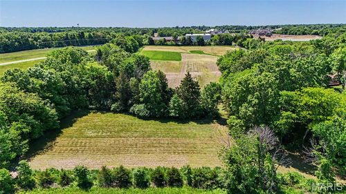 08 Benne Rd, Defiance, MO, 63341 | Card Image