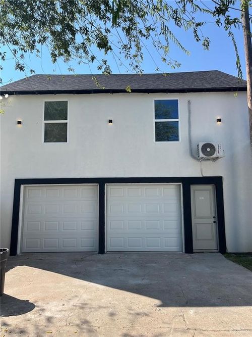 1017 Miller Ave, Mission, TX, 78572-4139 | Card Image