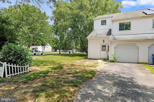 1 Ginger Dr, Lumberton, NJ, 08048-4202 | Card Image