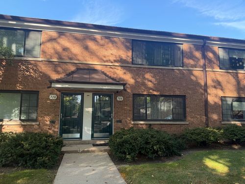 708 Dodge Ave, Evanston, IL, 60202-1922 | Card Image