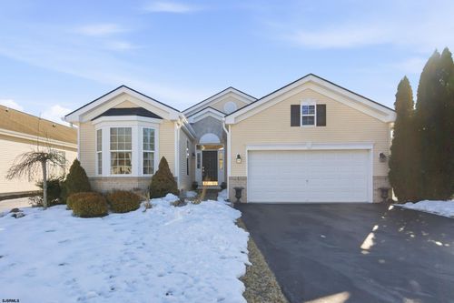 8 Highbury Ct, GALLOWAY, NJ, 08205-3747 | Card Image