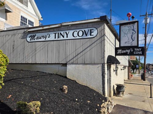 3908 Harrison Ave, Cheviot, OH, 45211-4728 | Card Image