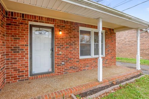 1212 Idlewild Pl, Madison, TN, 37115-4763 | Card Image