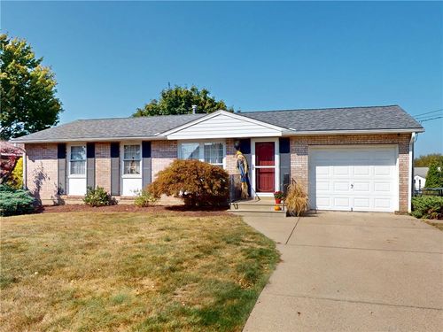104 Bocce Dr, Butler, PA, 16001-7530 | Card Image