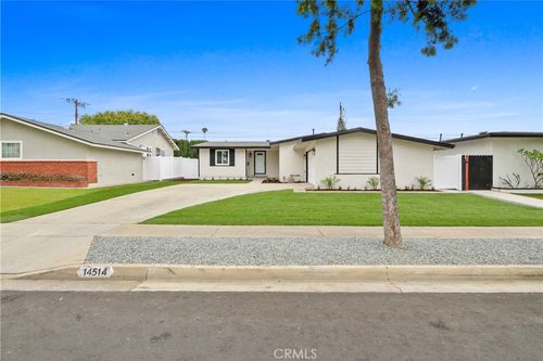 14514 Figueras Rd, La Mirada, CA, 90638-4404 | Card Image