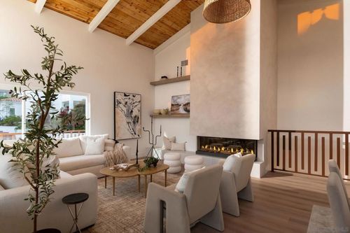 1551 Burgundy Rd, Encinitas, CA, 92024 | Card Image