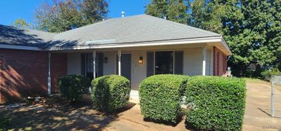 917 Montero Drive, House other with 3 bedrooms, 2 bathrooms and null parking in Montgomery AL | Image 2