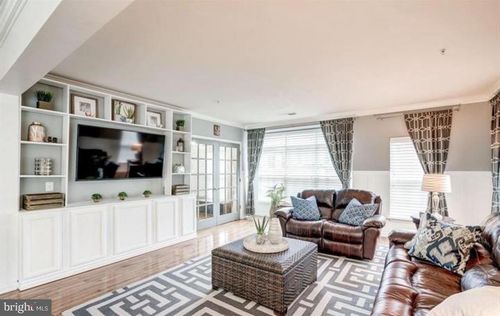 42584 Cardinal Trace Terrace, BRAMBLETON, VA, 20148 | Card Image