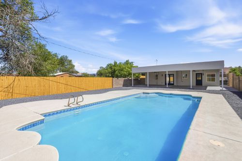 1905 Indian School Rd Nw, Albuquerque, NM, 87104-2313 | Card Image