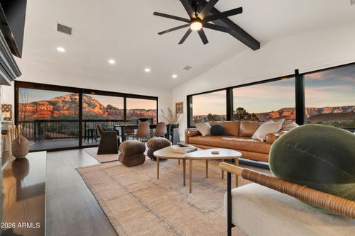 300 Calle Del Norte, Sedona, AZ, 86336-5006 | Card Image