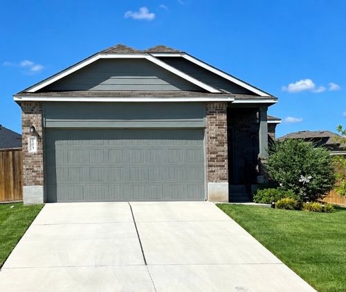 105 Pottersville Ln, Jarrell, TX, 76537-2209 | Card Image