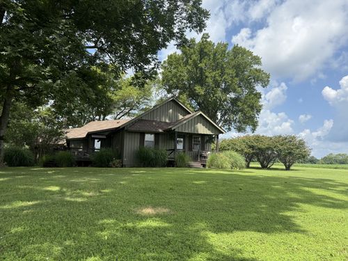 1999 Mount Moriah Rd, Obion, TN, 38240-3622 | Card Image