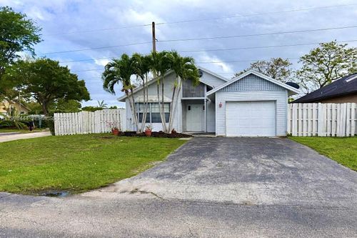 9900 Nw 44th Ct, Sunrise, FL, 33351-4743 | Card Image