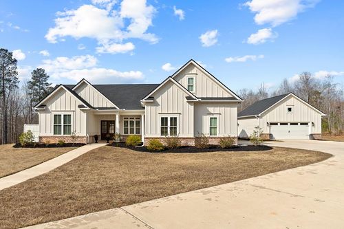 104 Oakline Ct, Eatonton, GA, 31024-7172 | Card Image