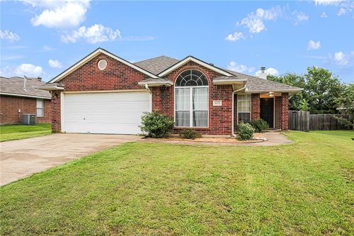 402 Pronghorn Loop, College Station, TX, 77845-4310 | Card Image