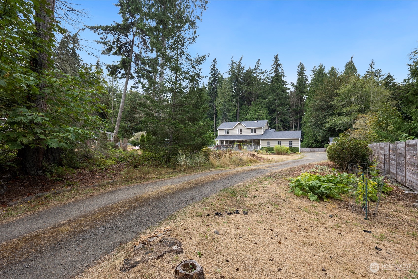 Stephen Dr, Kingston, WA 98346