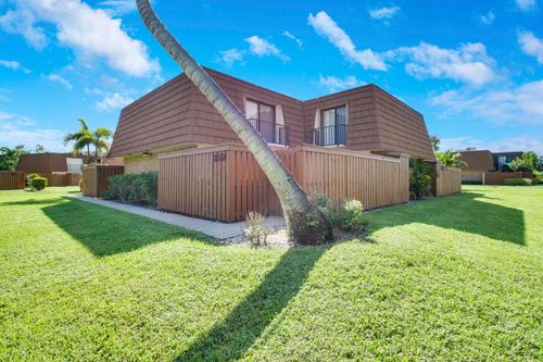 21d-3900 County Line Rd, Tequesta, FL, 33469-2262 | Card Image