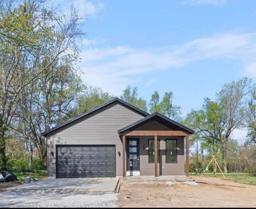 338 South Ave, Sparta, MO, 65753-9392 | Card Image