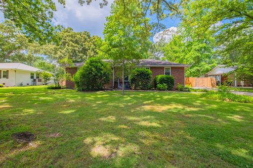 207 Westwood Dr, Tullahoma, TN, 37388-2946 | Card Image