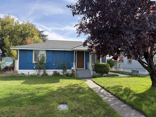 1824 W Hopkins St, Pasco, WA, 99301-4918 | Card Image