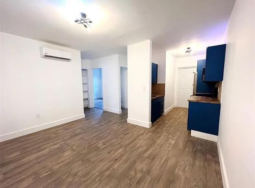 b-701 Nw 21st Ter, Fort Lauderdale, FL, 33311-6828 | Card Image