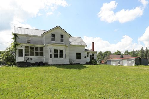 505 W Smith St, Corry, PA, 16407-1149 | Card Image
