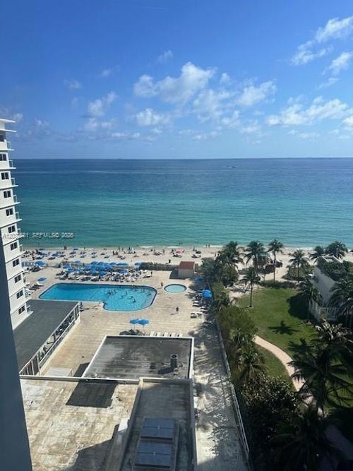 1044-19201 Collins Ave, Sunny Isles Beach, FL, 33160-2202 | Card Image