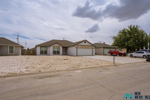 409 Hamilton Pl, Carlsbad, NM, 88220-5900 | Card Image