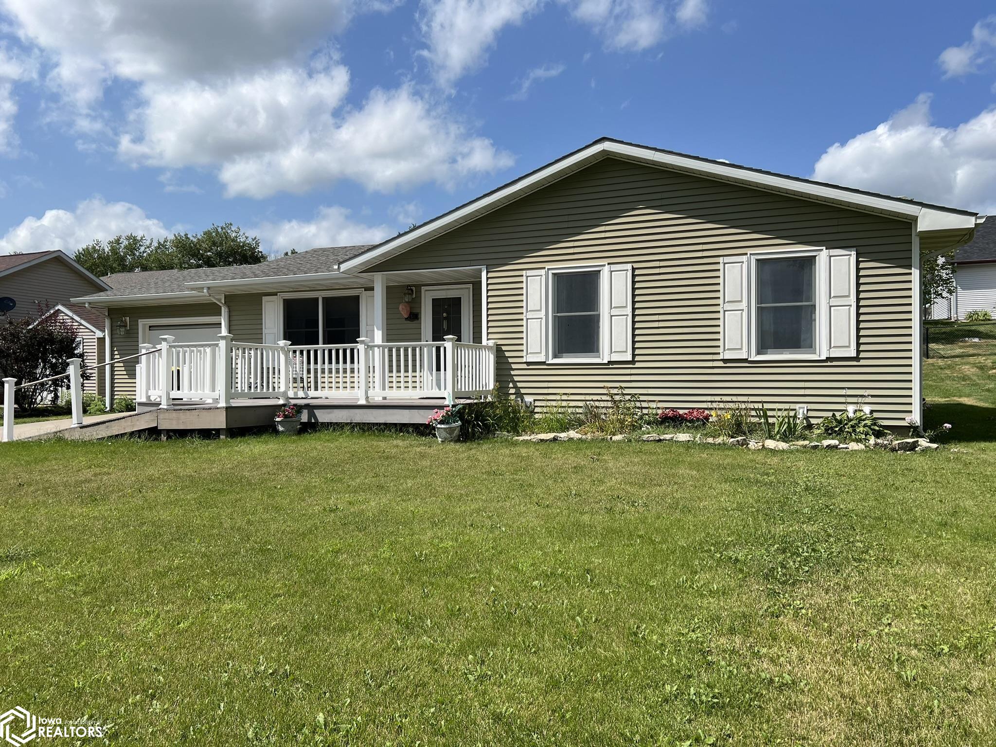 Country Club Dr, Osceola, IA 50213