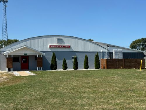 57550 N Main St, Three Rivers, MI, 49093-9799 | Card Image