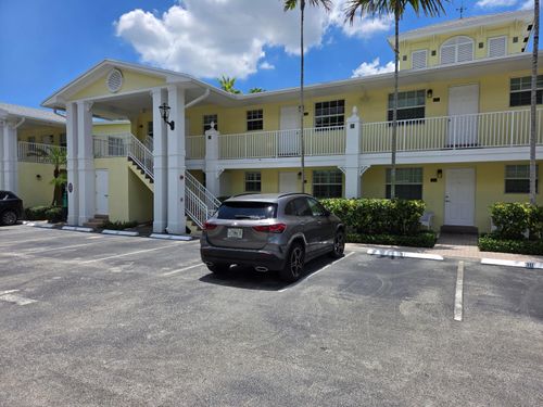 unit-219-2660 Ne 8th Avenue, Wilton Manors, FL, 33334 | Card Image