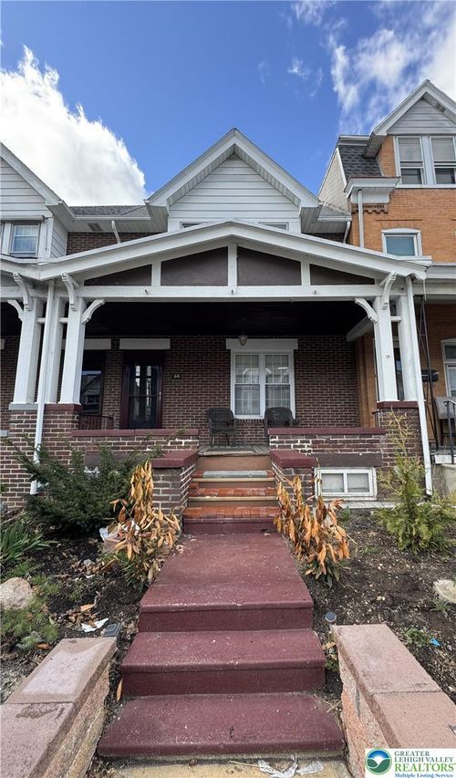 616 N 12th St, Allentown, PA, 18102-2201 | Card Image