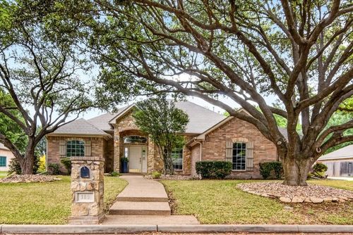 110 Lariat Trl, McGregor, TX, 76657-3784 | Card Image