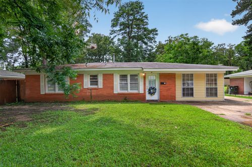 305 8th Street Ne, Springhill, LA, 71075 | Card Image